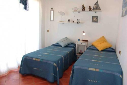 Coma-ruga Villa Sleeps 8 Pool