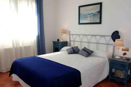 Coma-ruga Villa Sleeps 8 Pool