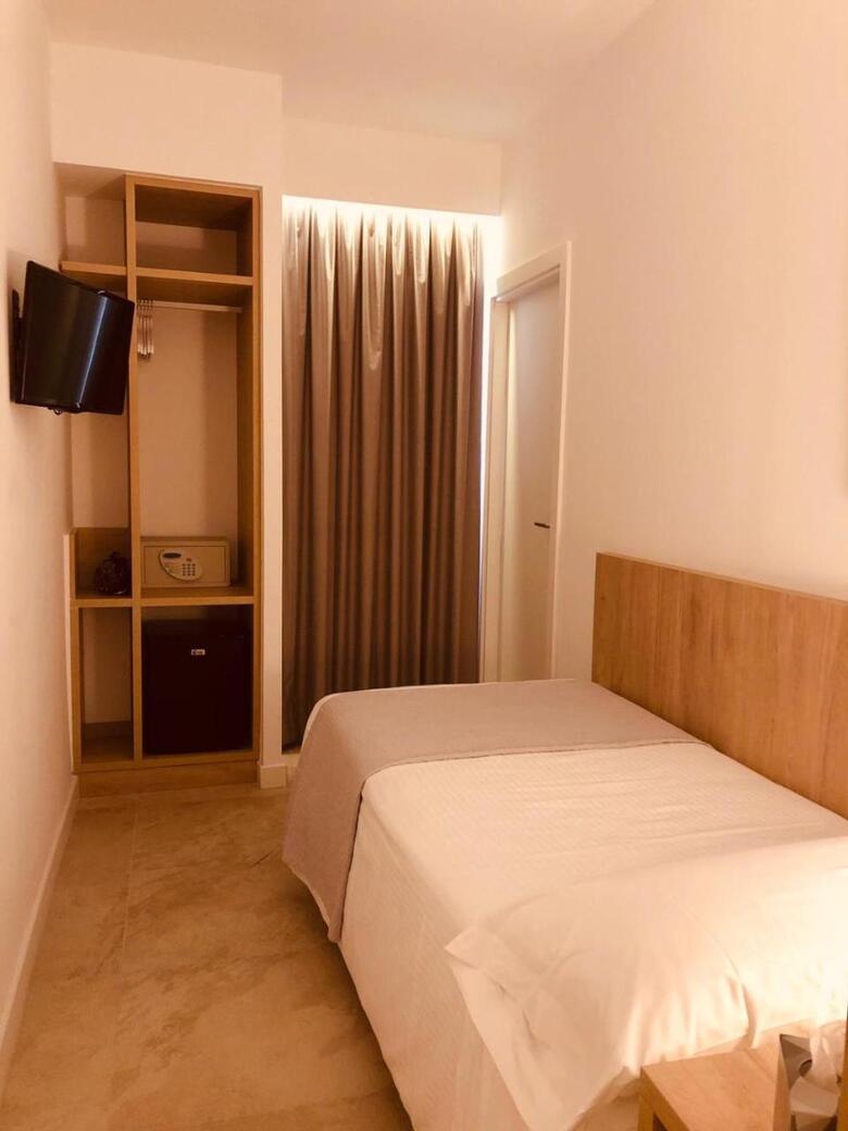 Hotel Victori