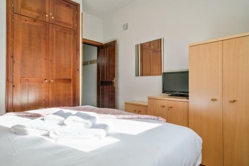 Luderna - Apartamento Tanau A1 Esquir�s