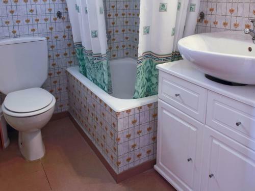 Casa Magdalena - Classic Style Three Bedroom Villa - Close To Beach