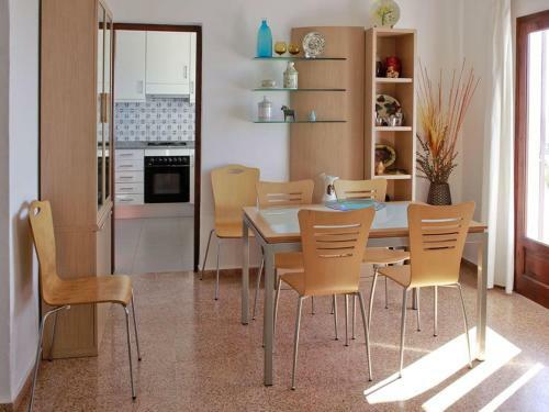 Casa Magdalena - Classic Style Three Bedroom Villa - Close To Beach