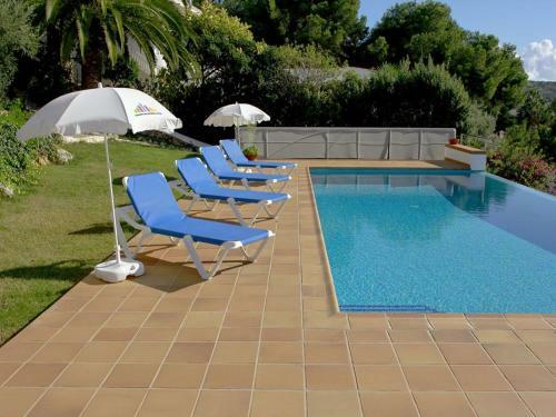 Casa Magdalena - Classic Style Three Bedroom Villa - Close To Beach