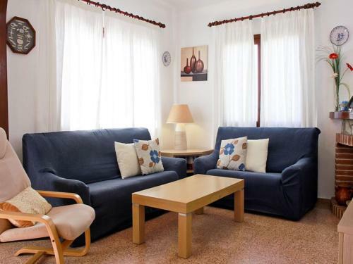 Casa Magdalena - Classic Style Three Bedroom Villa - Close To Beach