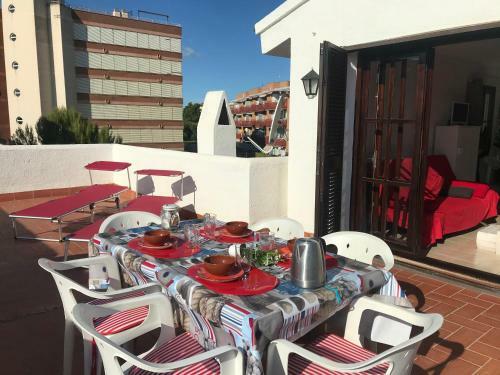 Meddays Casas Blancas