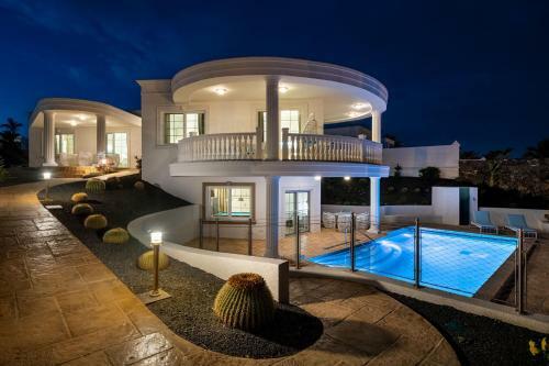 Villa Vista Calero