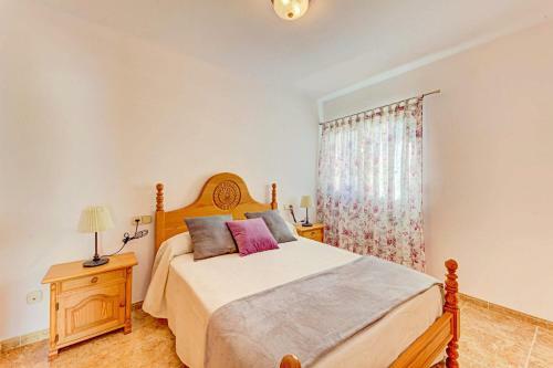 Playa de Muro Villa Sleeps 6 With Air Con And Wifi