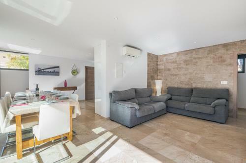Yupihome Villa Iola