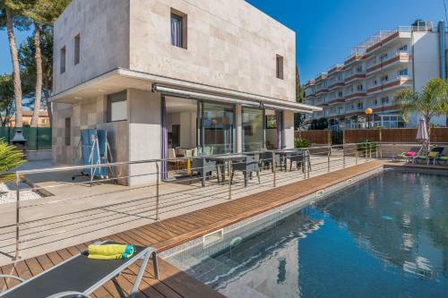 Yupihome Villa Iola