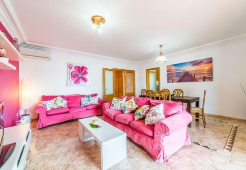 Playa de Muro Holiday Home Sleeps 8 With Pool And Wifi