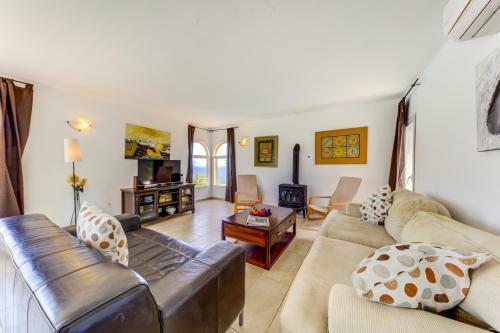 Villa Carbon Blanco
