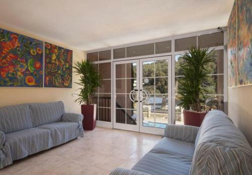 Sant Vicent de Sa Cala Apartment Sleeps 4 With Pool And Wifi