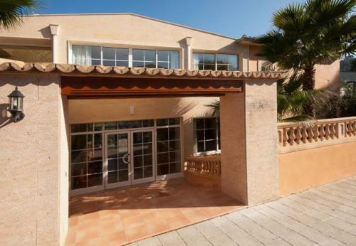 Sant Vicent de Sa Cala Apartment Sleeps 4 With Pool And Wifi