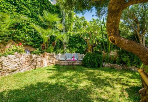 Sant Vicent de Sa Cala Holiday Home Sleeps 6 With Wifi