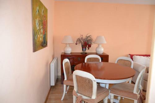 Apartamento De 3 Dormitorios Sapporo