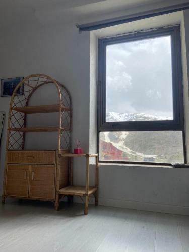 Apartamento De 1 Dormitorio, Edificio Penibtico