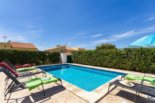 Avellano 3 Bedroom Villa, Cala'n Bosch