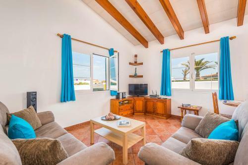 Enrich 3 Bedroom Villa, Cala'n Bosch