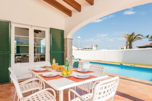 Enrich 3 Bedroom Villa, Cala'n Bosch