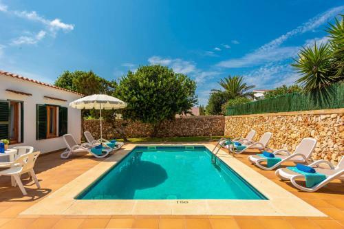 Petunia 3 Bedroom Villa, Cala'n Bosch