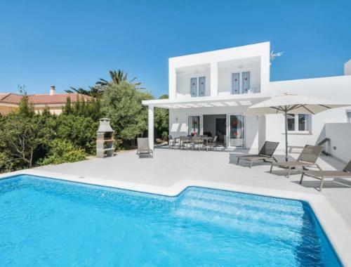 Villas Calan Bosch
