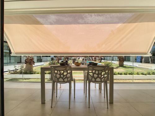 Antilia Terraces Apartment - 1609