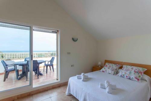 Apartup Canet Beachfront House