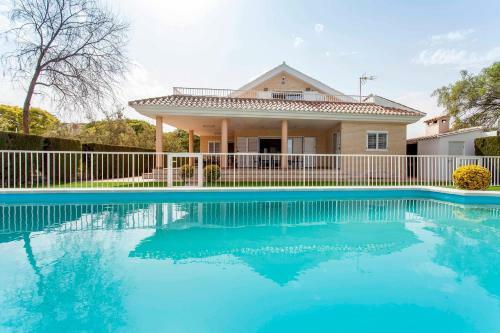 Apartup Canet Beachfront House