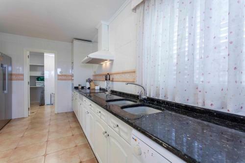 Apartup Canet Beachfront House