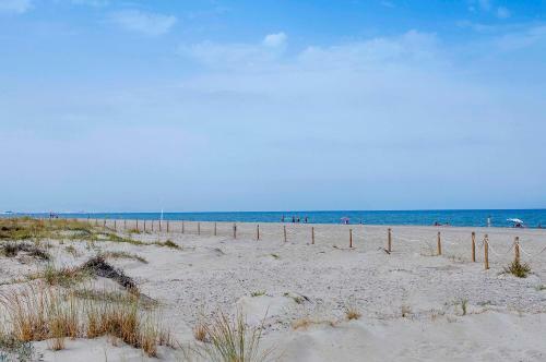 Apartup Canet Beachfront House