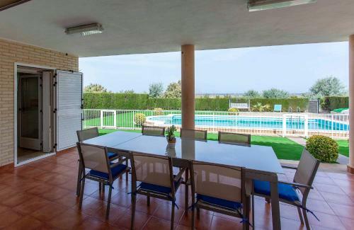 Apartup Canet Beachfront House