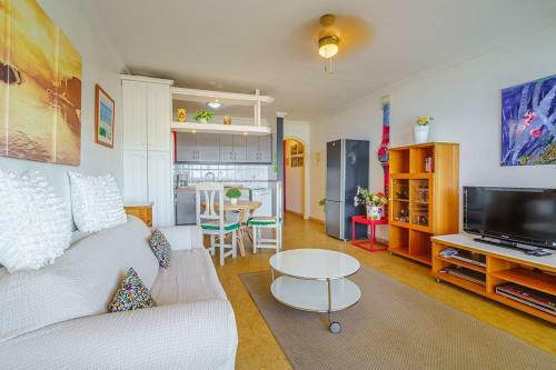 Bright Apartment In Aquaviva Callao Salvaje, Cs22