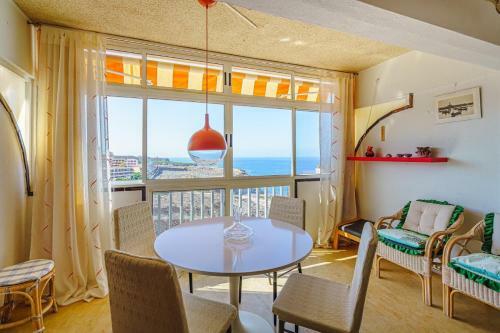 Bright Apartment In Aquaviva Callao Salvaje, Cs22
