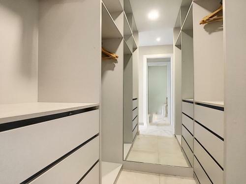 Antilia Terraces Apartment - 1809