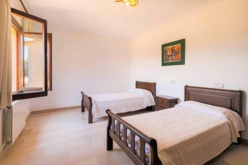 Cala Ferrera Villa Sleeps 10 Pool Wifi