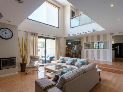Villa Riviera Beach & Garden