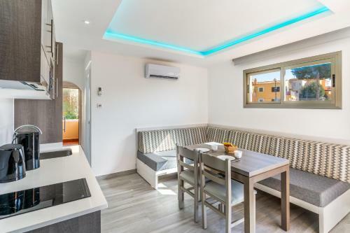 Ferrera Luxe Apartmento 702