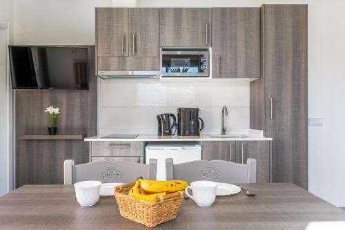 Ferrera Luxe Apartmento 709