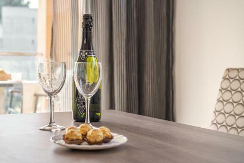Ferrera Luxe Apartamento 812