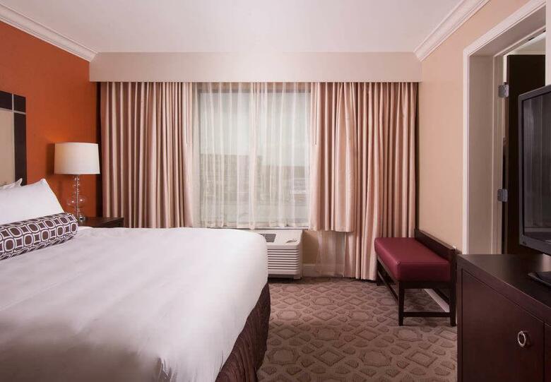Delta Hotels By Marriott Orlando Lake Buena Vista