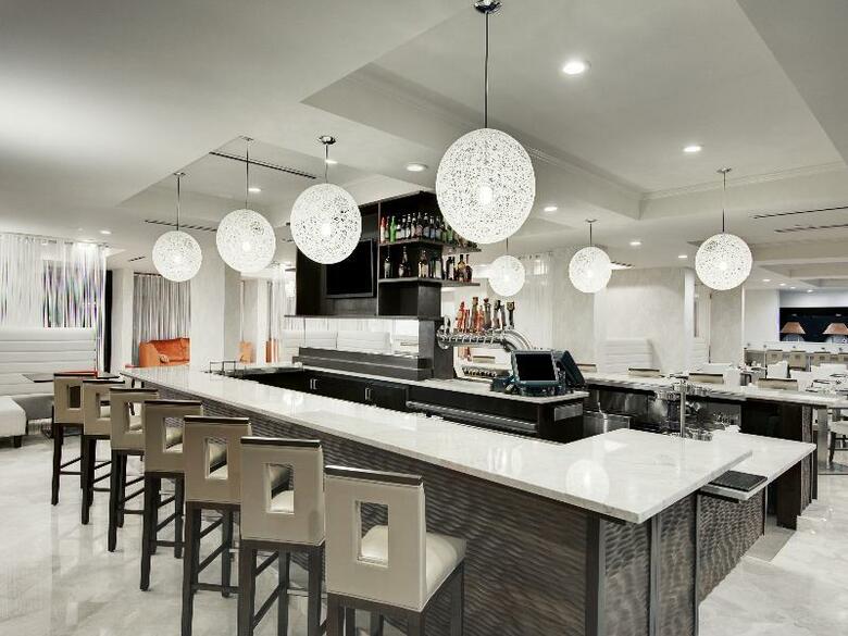 Delta Hotels By Marriott Orlando Lake Buena Vista
