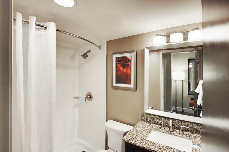 Delta Hotels By Marriott Orlando Lake Buena Vista