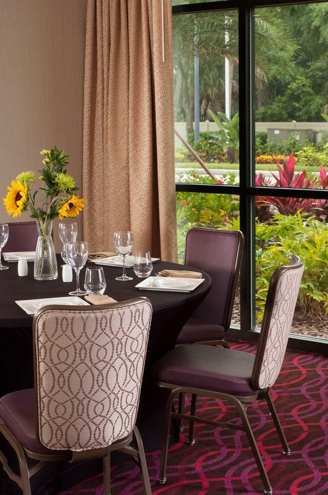 Delta Hotels By Marriott Orlando Lake Buena Vista