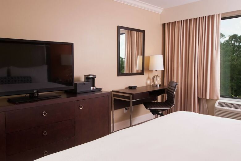 Delta Hotels By Marriott Orlando Lake Buena Vista