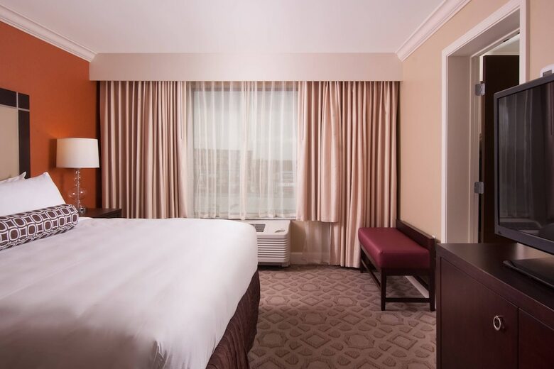 Delta Hotels By Marriott Orlando Lake Buena Vista