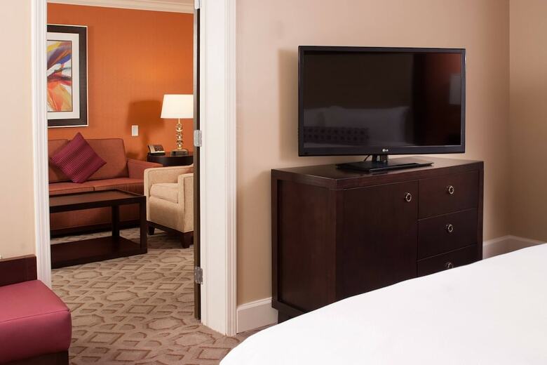 Delta Hotels By Marriott Orlando Lake Buena Vista