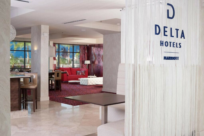 Delta Hotels By Marriott Orlando Lake Buena Vista