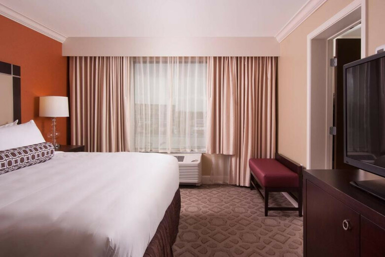 Delta Hotels By Marriott Orlando Lake Buena Vista