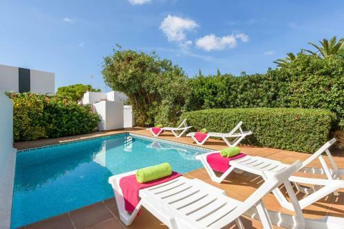 Gavina Villa, Cala Blanca