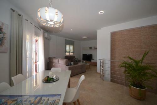 Villa Las Tres J